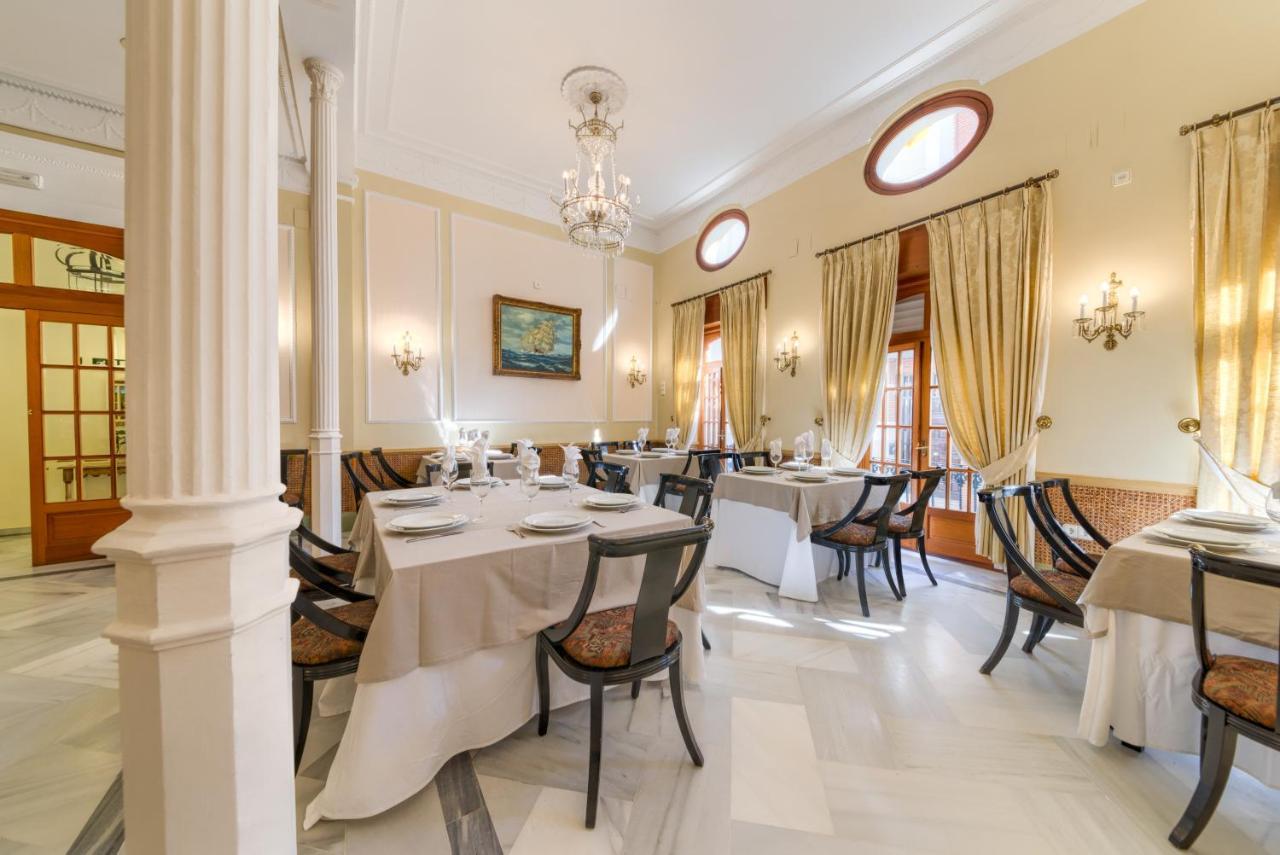 Hotel La Espanola Chipiona Bagian luar foto