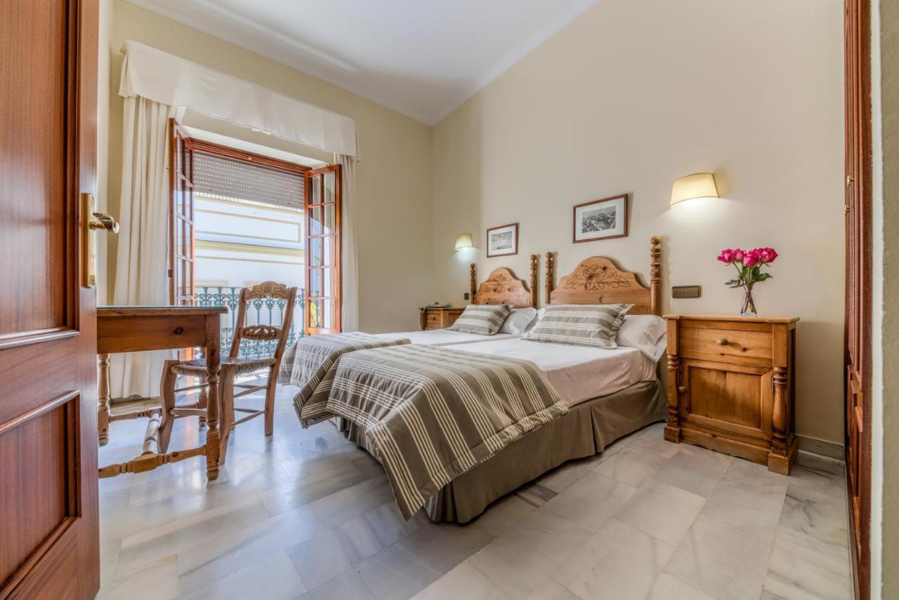 Hotel La Espanola Chipiona Bagian luar foto