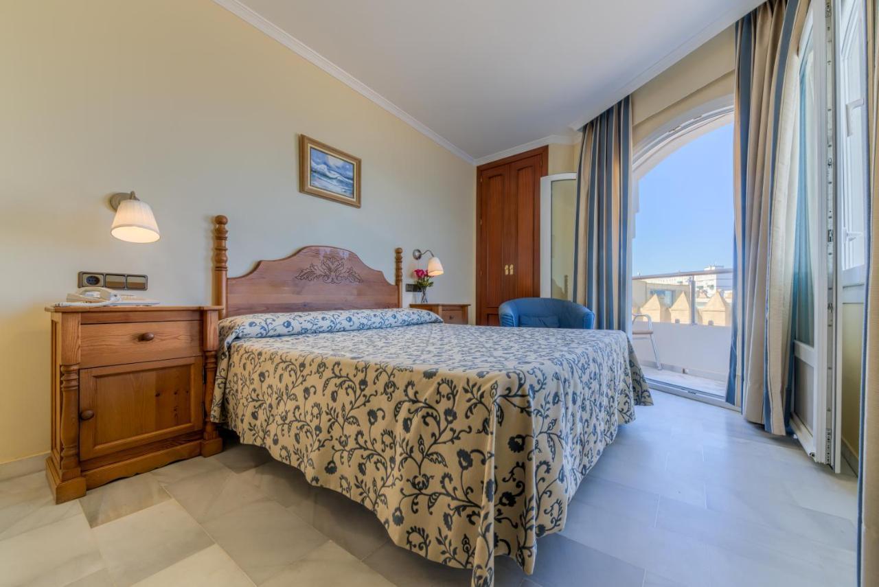 Hotel La Espanola Chipiona Bagian luar foto