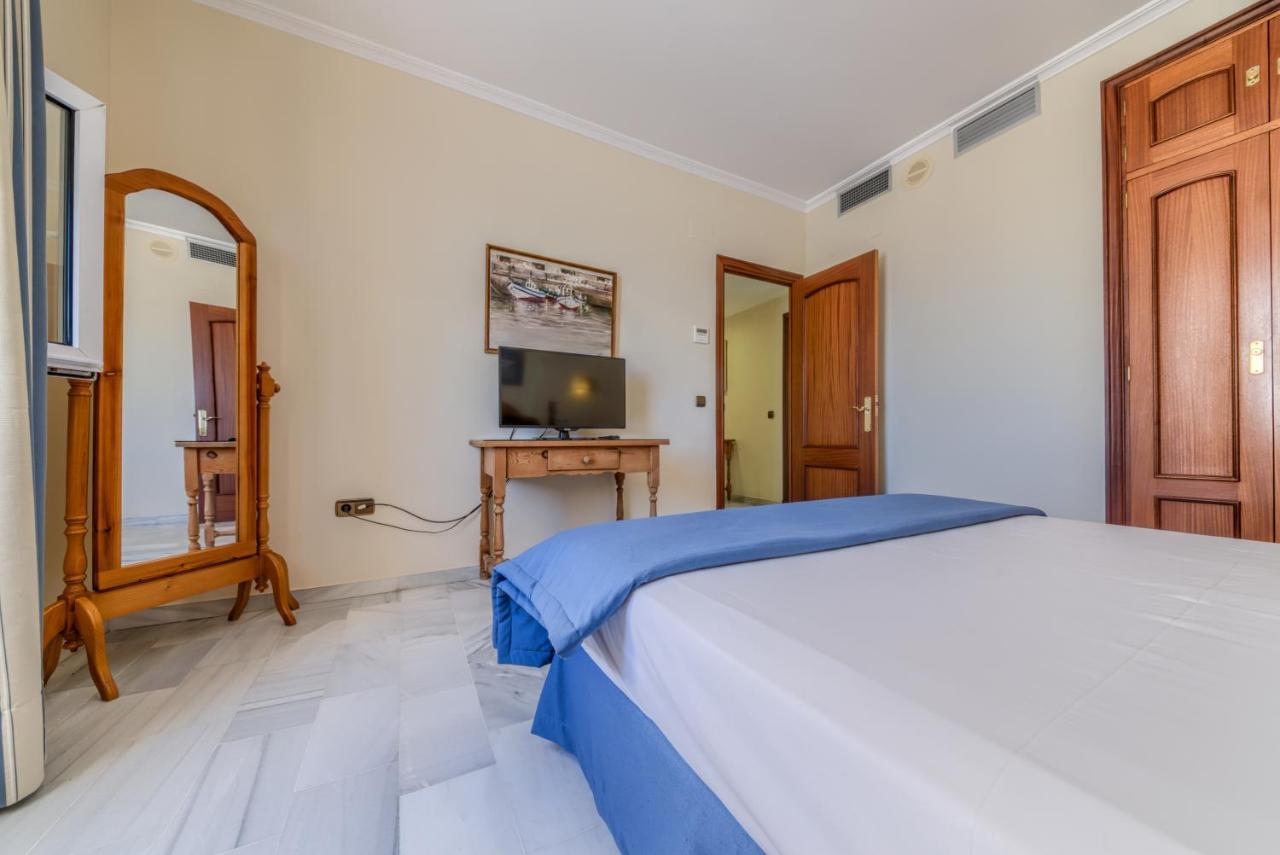 Hotel La Espanola Chipiona Bagian luar foto
